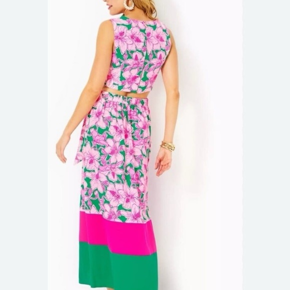 Lilly Pulitzer Dresses & Skirts - Lilly Pulitzer NWT Leif Maxi Set in 
Hibiss Kiss Print Size 8